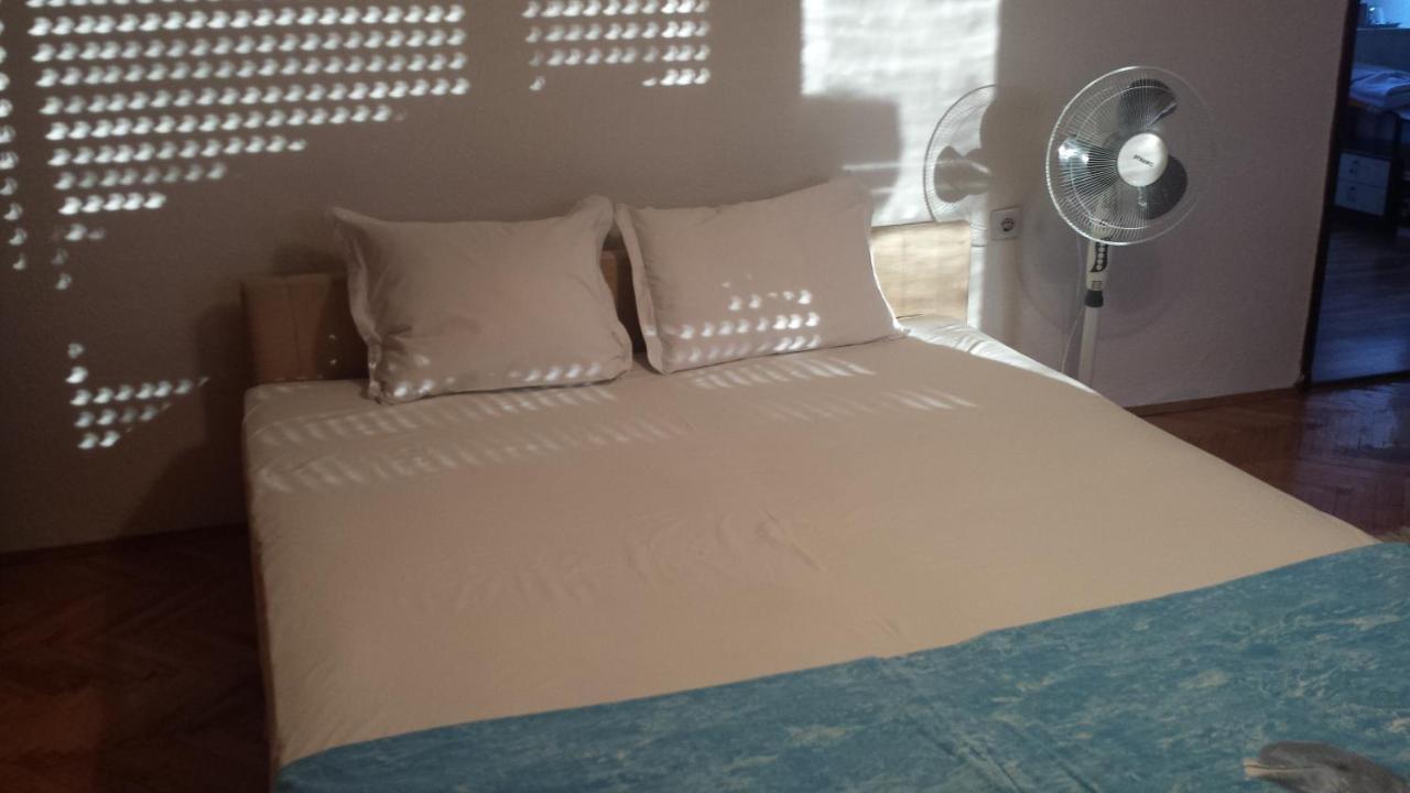 Julija Guest House أوهغيد المظهر الخارجي الصورة